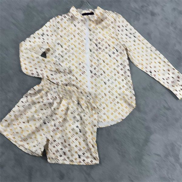 designers shorts set classic style two piece sets women 23ss home wear suits with a wide range of colors loose fit design designer clothes c, White
designers shorts set classic style two piece sets women 23ss home wear suits with a wide range of colors loose fit design designer clothes c, White