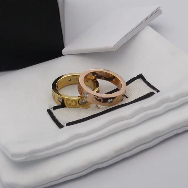 original logo engrave 5mm g diamond band ring 18k gold silver rose titanium steel letter rings women men designer lovers wedding jewelry lad
original logo engrave 5mm g diamond band ring 18k gold silver rose titanium steel letter rings women men designer lovers wedding jewelry lad
