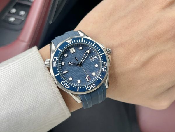 upgraded, men's watch, equipped with a new automatic mechanical movement, 316l steel case, 316 steel five-bead bracelet,, Slivery;golden
upgraded, men's watch, equipped with a new automatic mechanical movement, 316l steel case, 316 steel five-bead bracelet,, Slivery;golden
