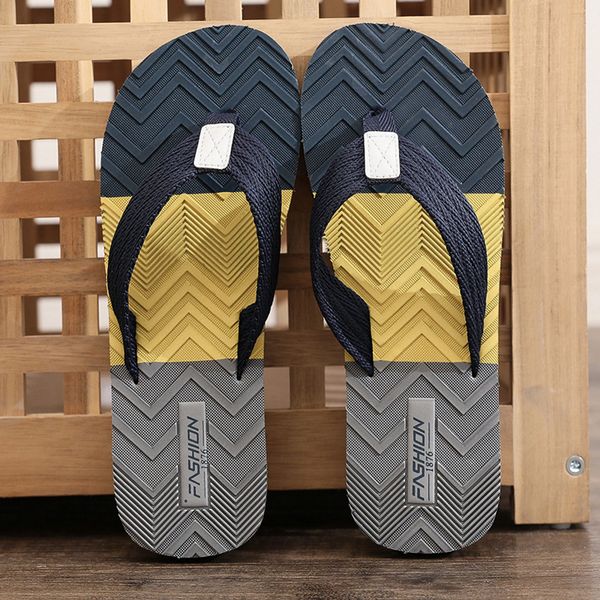 fashion flip flops men breathable slippers indoor house summer beach slides casual sandals 2023 slippers men outdoor shoes slide, Black
fashion flip flops men breathable slippers indoor house summer beach slides casual sandals 2023 slippers men outdoor shoes slide, Black