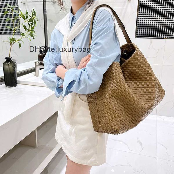 aaaaabotteg uneta jodie mini teen intrecciato new handwoven bag for women large capacity one shoulder underarm bag versatile tote bag for wo
aaaaabotteg uneta jodie mini teen intrecciato new handwoven bag for women large capacity one shoulder underarm bag versatile tote bag for wo