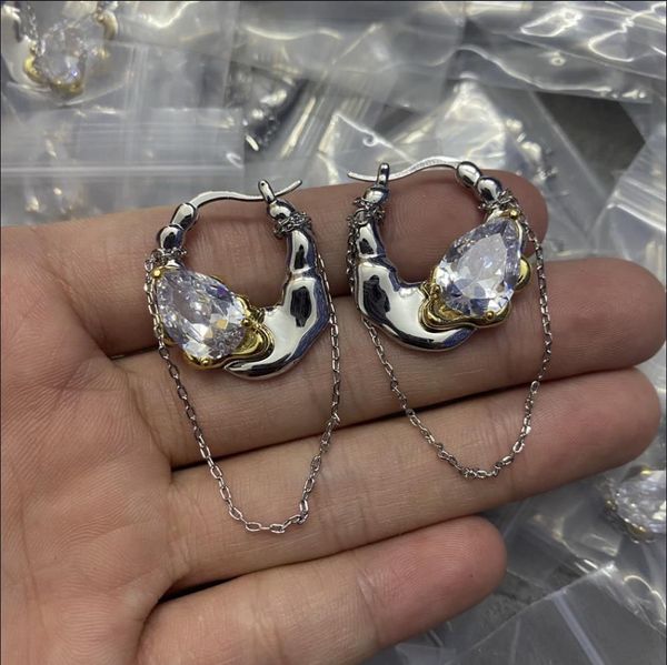 new white crystal irregularity tassels chain earrings feminine style smooth white gold plated ear studs luxury jewelry e3023, Golden;silver
new white crystal irregularity tassels chain earrings feminine style smooth white gold plated ear studs luxury jewelry e3023, Golden;silver