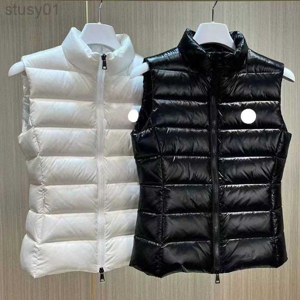 womens down vest jackets french designer brand sleeveless lady vest luxury embroidery badge outerwear coats size s/m//xl, Black;white
womens down vest jackets french designer brand sleeveless lady vest luxury embroidery badge outerwear coats size s/m//xl, Black;white
