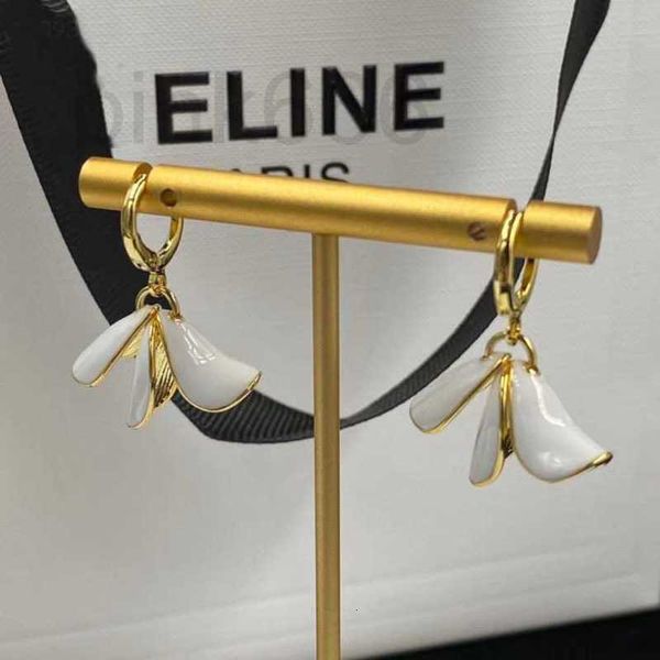 charm designer 2023 triumphal arc de triomphe earrings made of brass material, fashionable trendy earrings, small design earstuds nopr, Golden
charm designer 2023 triumphal arc de triomphe earrings made of brass material, fashionable trendy earrings, small design earstuds nopr, Golden