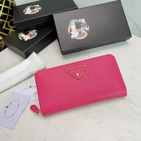 luxury men women wallet fashion cross cowhide single zipper purse famous designer clutch bag high-quality letter coin wallets ml201 15 style, Red;black
luxury men women wallet fashion cross cowhide single zipper purse famous designer clutch bag high-quality letter coin wallets ml201 15 style, Red;black