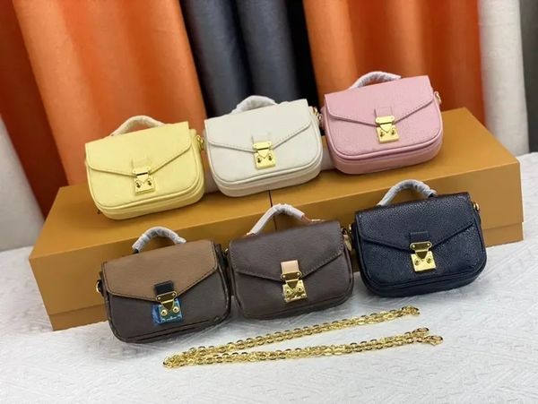 m81494 micro metis women's mini shoulder bags jacquard velvet mini message bag chain s-lock designer cross body flap monograms pochette
m81494 micro metis women's mini shoulder bags jacquard velvet mini message bag chain s-lock designer cross body flap monograms pochette