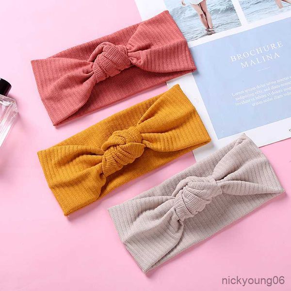 hair accessories knot baby headband newborn headbands for girls ribbed headwrap toddler winter turban babies vintage props bands r230608, Slivery;white
hair accessories knot baby headband newborn headbands for girls ribbed headwrap toddler winter turban babies vintage props bands r230608, Slivery;white
