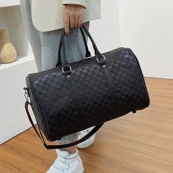 2023 new business travel business portable storage bag fashion waterproof large capacity travel bag
2023 new business travel business portable storage bag fashion waterproof large capacity travel bag