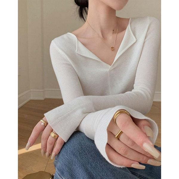 polos white design sense longsleeved knitted sweater women's autumn and winter 2023 new casual allmatching leggings top
polos white design sense longsleeved knitted sweater women's autumn and winter 2023 new casual allmatching leggings top