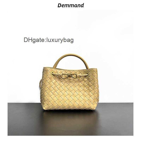 aaaaabotteg uneta jodie mini teen intrecciato clothing niche design new metal buckle woven tote bag one shoulder portable large capacity wom
aaaaabotteg uneta jodie mini teen intrecciato clothing niche design new metal buckle woven tote bag one shoulder portable large capacity wom