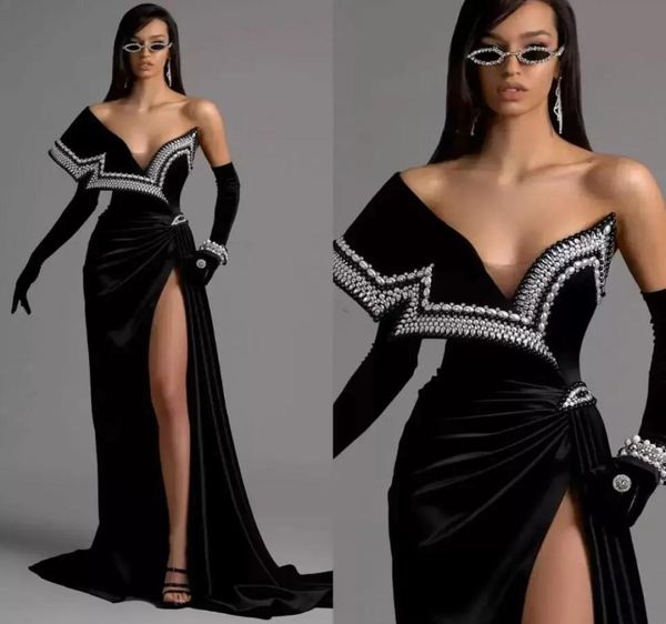 2023 black velvet evening gowns sweep train off the shoulder mermaid prom dresses high slit pearls vestidos formal cele gw02104282261
2023 black velvet evening gowns sweep train off the shoulder mermaid prom dresses high slit pearls vestidos formal cele gw02104282261