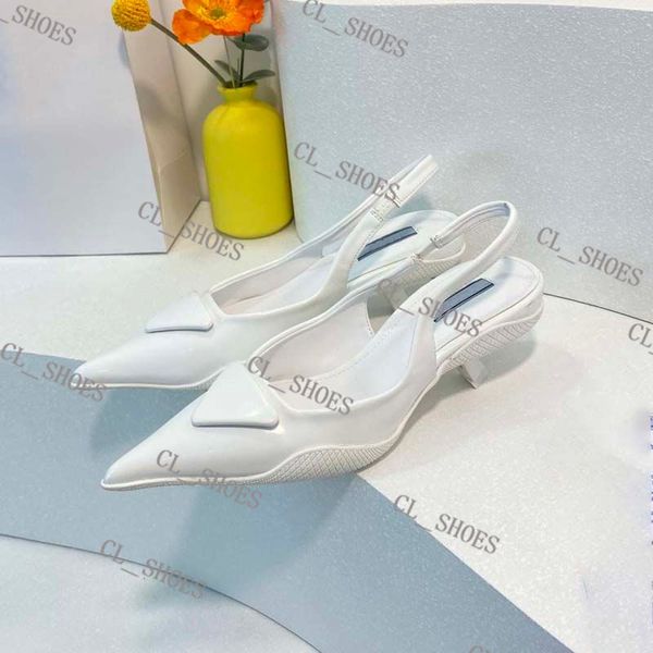 sandals triangle gauze rhinestone decorative calico ladies dress shoes luxury designer smooth leather heel, Black
sandals triangle gauze rhinestone decorative calico ladies dress shoes luxury designer smooth leather heel, Black