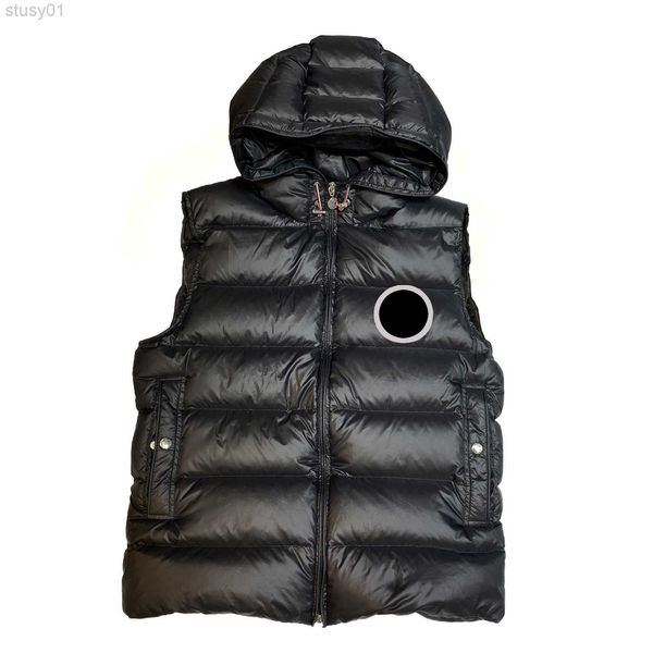 designer mens hooded down vests jackets flocking badge jacket vest outerwear, Black;white
designer mens hooded down vests jackets flocking badge jacket vest outerwear, Black;white