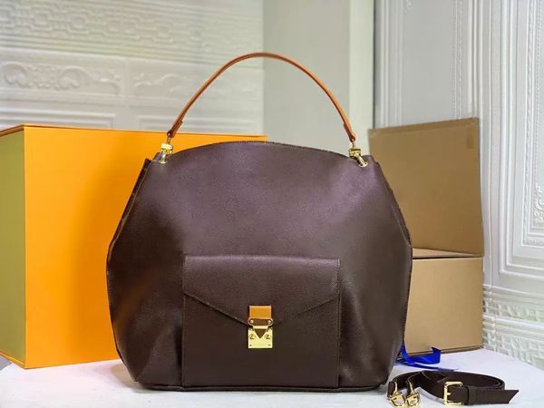 2023 womens luxury designer messenger bag ladies handbag casual leather one shoulder handbags women shopping big 32x35x14cm, Black;red
2023 womens luxury designer messenger bag ladies handbag casual leather one shoulder handbags women shopping big 32x35x14cm, Black;red