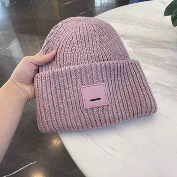 fashionable new style 2023 new winter hats wool blended couple cap smiling face thread knitted beanies warm bonnet hip-pop daily wear outdoo, Silver 
fashionable new style 2023 new winter hats wool blended couple cap smiling face thread knitted beanies warm bonnet hip-pop daily wear outdoo, Silver