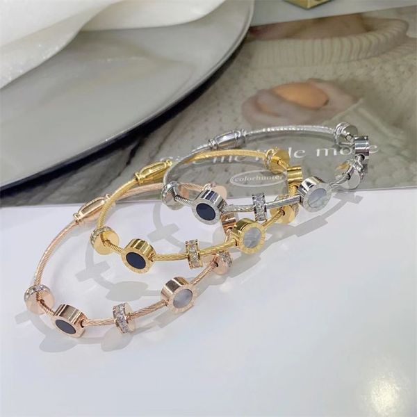 designer bangle bracelet designer jewelry love heart bracelets single row drill for women111111, Black
designer bangle bracelet designer jewelry love heart bracelets single row drill for women111111, Black