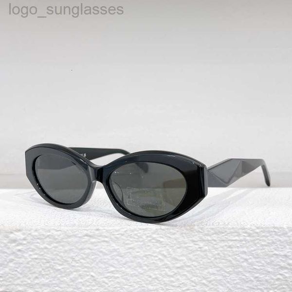 sunglasses for men and women summer 26 designers style anti-ultraviolet retro eyewear full frame fashion with box 26zs, White;black
sunglasses for men and women summer 26 designers style anti-ultraviolet retro eyewear full frame fashion with box 26zs, White;black