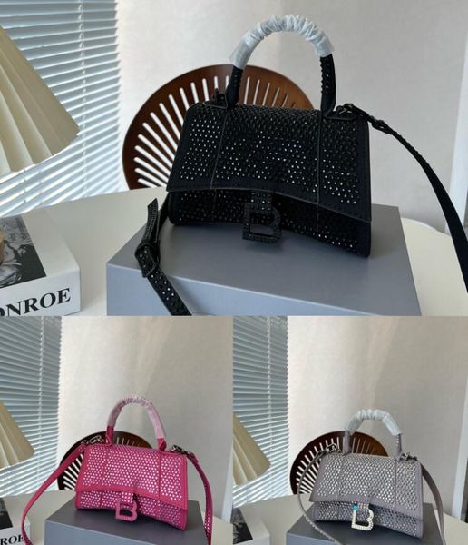 with box corssbody bags hourglass xs handbag with rhinestones woman bag pink grey black calfskin womens shoulder diamonds designer pochette
with box corssbody bags hourglass xs handbag with rhinestones woman bag pink grey black calfskin womens shoulder diamonds designer pochette
