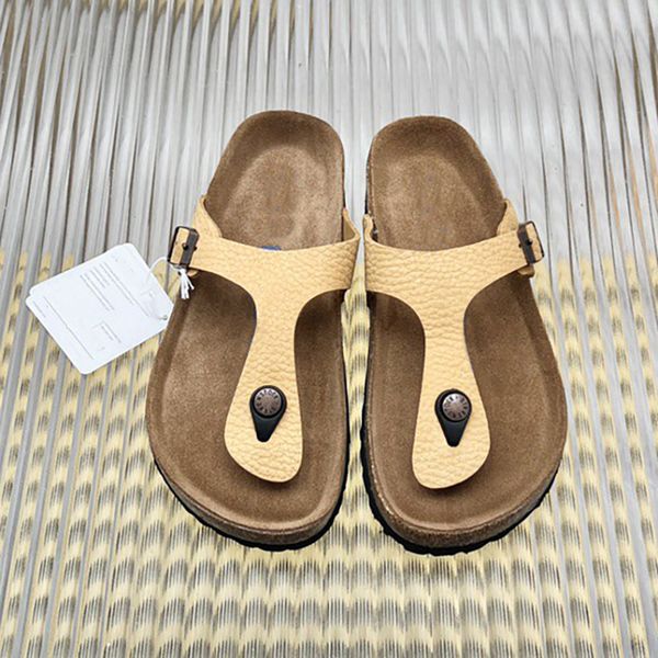 toe set mens shoes sandals summer new flip-flops frosted leather flat bottom couple slippers luxury designer mens beach slippers sizes 35-44, Black
toe set mens shoes sandals summer new flip-flops frosted leather flat bottom couple slippers luxury designer mens beach slippers sizes 35-44, Black