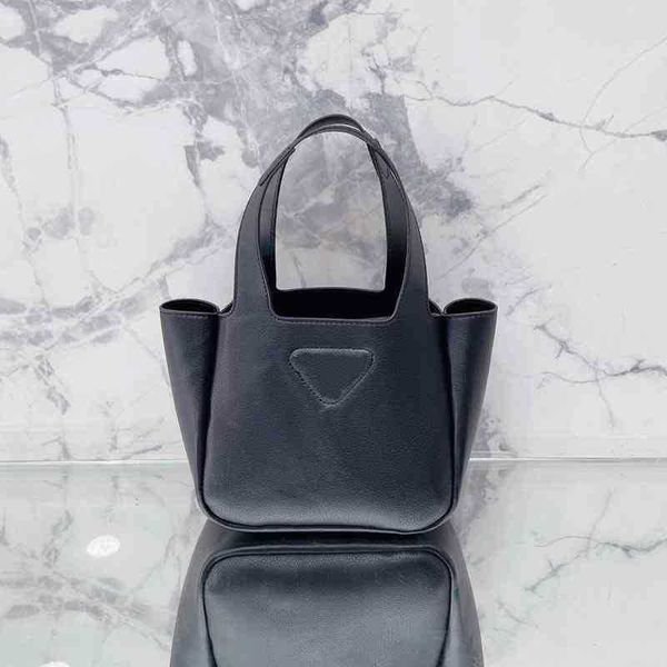 pbag triangle evening bags totes luxuries designers women bag shopping handbag leather luxury crossbody basket female purses 220402
pbag triangle evening bags totes luxuries designers women bag shopping handbag leather luxury crossbody basket female purses 220402