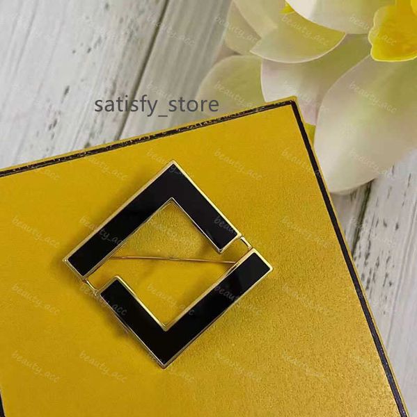 pearl broochs classic letter f pins brooch luxury designer jewelry for women brand mens breastpin scarf suit wedding dress ornament, Gray
pearl broochs classic letter f pins brooch luxury designer jewelry for women brand mens breastpin scarf suit wedding dress ornament, Gray
