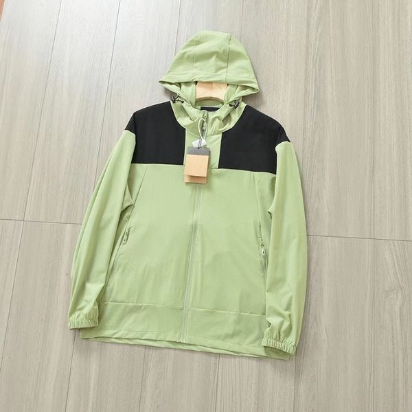 2023 autumn luxury men's jacket designer casual outdoor sports fashion luxury fast drying breathable lightweight comfort sunscreen ultr, Black;brown
2023 autumn luxury men's jacket designer casual outdoor sports fashion luxury fast drying breathable lightweight comfort sunscreen ultr, Black;brown