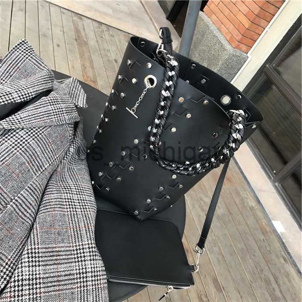 evening bags designer s large bucket bags women purses and handbags female shoulder messenger bags black hollow out j230608
evening bags designer s large bucket bags women purses and handbags female shoulder messenger bags black hollow out j230608