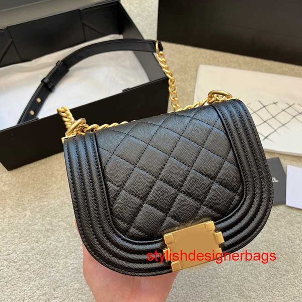saddles bag chains bags luxurys designers lady quality women handbag fashion handbags mother cossbody letter wallet shoulder thread totes di
saddles bag chains bags luxurys designers lady quality women handbag fashion handbags mother cossbody letter wallet shoulder thread totes di
