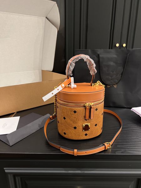 designer bag luxury bag new mc new bucket bag tote bag vintage messenger bag fashion small and exquisite shoulder female bag
designer bag luxury bag new mc new bucket bag tote bag vintage messenger bag fashion small and exquisite shoulder female bag