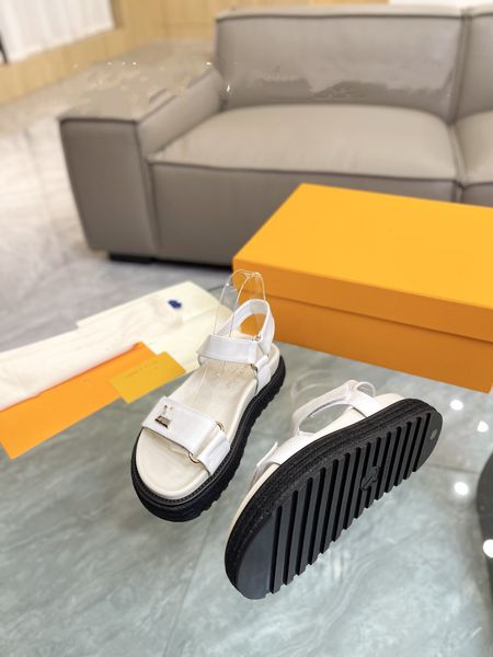 2023 designer flat comfort sandal women loafers luxury casual shoes presbyopia shoes flat sandals platform shoe buckle, Black
2023 designer flat comfort sandal women loafers luxury casual shoes presbyopia shoes flat sandals platform shoe buckle, Black