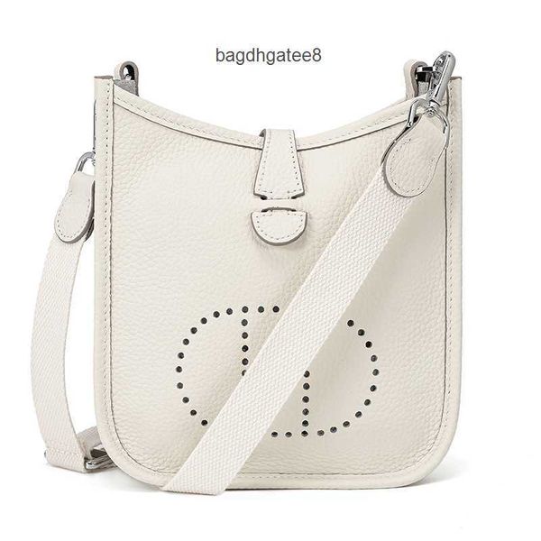 layer tote pattern crossbody bag designer 2023 cowhide litchi evelyn one shoulder bags h h letter leather hollow out bucket women f2o2
layer tote pattern crossbody bag designer 2023 cowhide litchi evelyn one shoulder bags h h letter leather hollow out bucket women f2o2