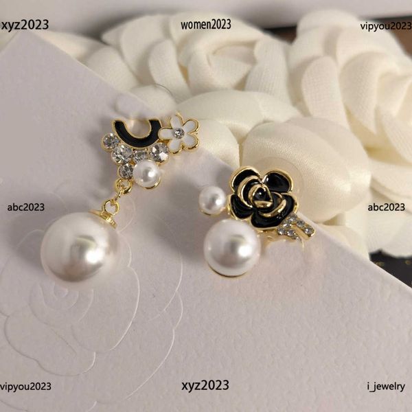 designer women earrings inlaid gold logo pearl pendant jewelry different lengths pendant earring #including brand box new arrival, Silver
designer women earrings inlaid gold logo pearl pendant jewelry different lengths pendant earring #including brand box new arrival, Silver