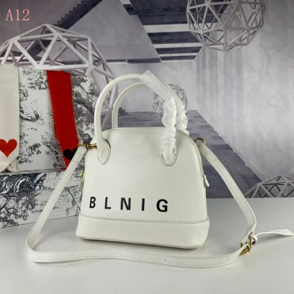 2023 fashion women's bags handbags branded bags genuine leather trendy bagswomen's shoulder bags multicolor with box
2023 fashion women's bags handbags branded bags genuine leather trendy bagswomen's shoulder bags multicolor with box