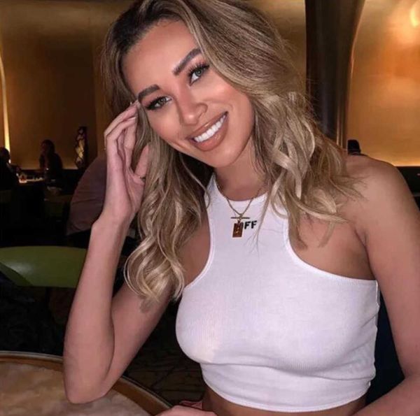 womens t-shirt vest women designer clothes summer t shirts white crop embroidery off shoulder casual sleeveless backless casual everything2
womens t-shirt vest women designer clothes summer t shirts white crop embroidery off shoulder casual sleeveless backless casual everything2