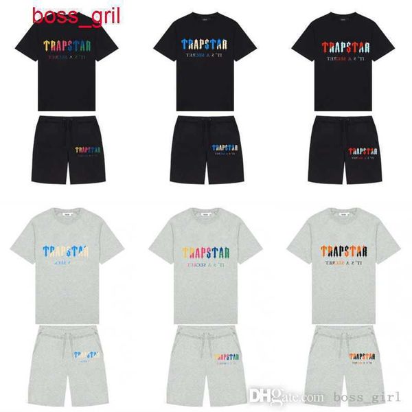 wholesale plus size 3xl designer mens tracksuits summer cotton 2 piece sets fashion letter print short sleeve t shirt shorts outfits casual, Gray
wholesale plus size 3xl designer mens tracksuits summer cotton 2 piece sets fashion letter print short sleeve t shirt shorts outfits casual, Gray