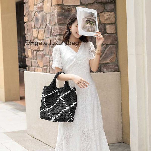 aaaaabotteg uneta jodie mini teen intrecciato woven shoulder bag for women new ins handbag large capacity diving cloth fashionable large bag
aaaaabotteg uneta jodie mini teen intrecciato woven shoulder bag for women new ins handbag large capacity diving cloth fashionable large bag