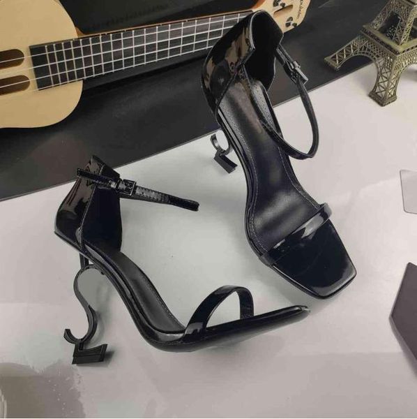 2023 opyum stiletto heels metal letters sandal designer women sandals party wedding outdoor heels patent leather sandals, Black
2023 opyum stiletto heels metal letters sandal designer women sandals party wedding outdoor heels patent leather sandals, Black