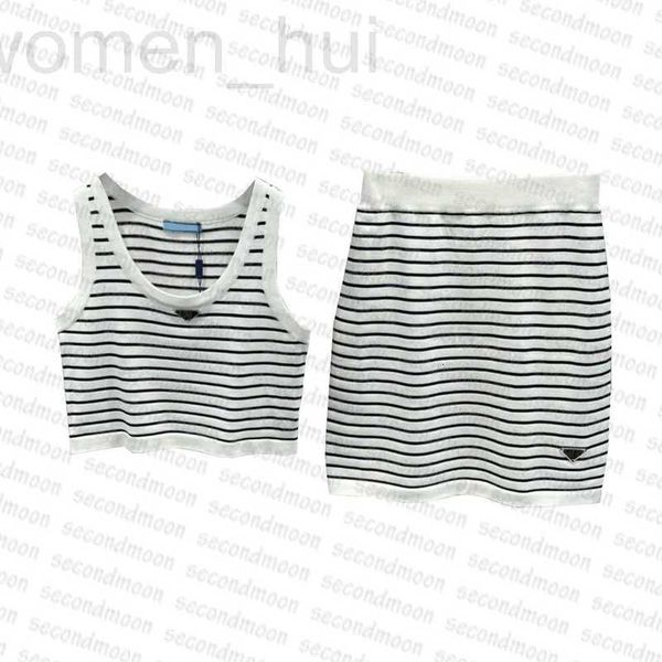 skirts designer women knitted metal badge crop summer breathable knits dresses two dress x99w, Black
skirts designer women knitted metal badge crop summer breathable knits dresses two dress x99w, Black