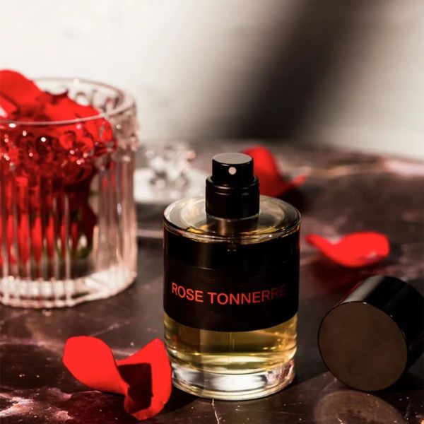 une rose / l'eau d'hiver / en passant /portrait of a lady 100ml 3.4oz women's charming france perfume long lasting floral sme
une rose / l'eau d'hiver / en passant /portrait of a lady 100ml 3.4oz women's charming france perfume long lasting floral sme