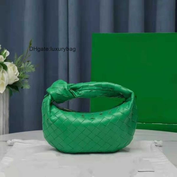 aaaaabotteg uneta jodie mini teen intrecciato sheep skin woven cloud bag mini dumpling bag version casual knotted handbag ox horn bag
aaaaabotteg uneta jodie mini teen intrecciato sheep skin woven cloud bag mini dumpling bag version casual knotted handbag ox horn bag