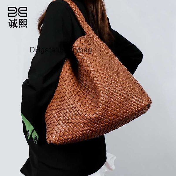 aaaaabotteg uneta jodie mini teen intrecciato handwoven handbag for women's casual portable shoulder bag version large capacity underar
aaaaabotteg uneta jodie mini teen intrecciato handwoven handbag for women's casual portable shoulder bag version large capacity underar