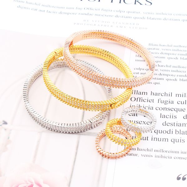 wide gold diamond wide bangle luxury women bangles bracelets ring designer men jewelry party christmas wedding gifts birthday lovers cool sa, Black
wide gold diamond wide bangle luxury women bangles bracelets ring designer men jewelry party christmas wedding gifts birthday lovers cool sa, Black