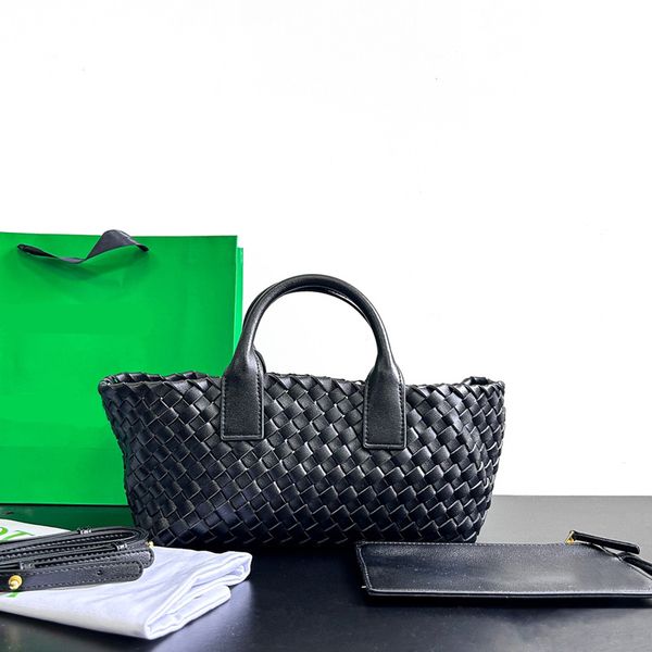 mini vegetable basket bag designer handbag purse plain cowhide genuine leather hand woven hand bags with zipper wallet women shoulder bags
mini vegetable basket bag designer handbag purse plain cowhide genuine leather hand woven hand bags with zipper wallet women shoulder bags
