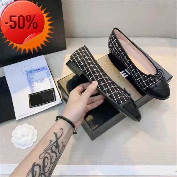 paris brand designer black ballet flats shoes women spring quilted genuine leather slip on ballerina luxury round toe ladies dress channel z
paris brand designer black ballet flats shoes women spring quilted genuine leather slip on ballerina luxury round toe ladies dress channel z