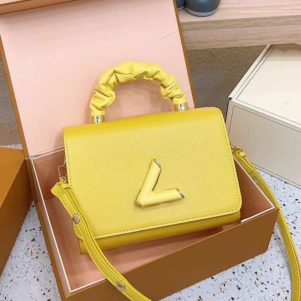 twist luxury bags woman handbags shoulder bag genuine leather crossbody small totes candy colors wallet purses with box
twist luxury bags woman handbags shoulder bag genuine leather crossbody small totes candy colors wallet purses with box