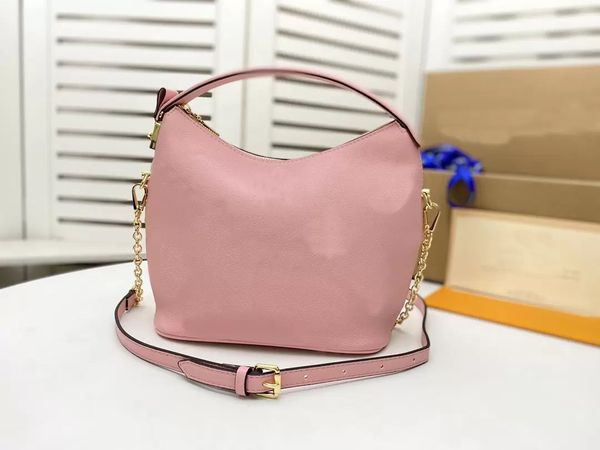 2023 fashion luxurys shoulder bag onthego medium tote women designers handbags by the pool monograms embossing messenger bags 45697, Black;red
2023 fashion luxurys shoulder bag onthego medium tote women designers handbags by the pool monograms embossing messenger bags 45697, Black;red