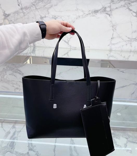 lady fashion casual designer luxury b tote bag composite shoulder bag 2pcs letter plain shopping bags black grey white synthetic leather tot
lady fashion casual designer luxury b tote bag composite shoulder bag 2pcs letter plain shopping bags black grey white synthetic leather tot