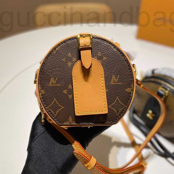 7a designer purse crossbody bag mini luxury designer shoulder bag lady genuine leather makeup bag evening bag brown printing floral card hol
7a designer purse crossbody bag mini luxury designer shoulder bag lady genuine leather makeup bag evening bag brown printing floral card hol