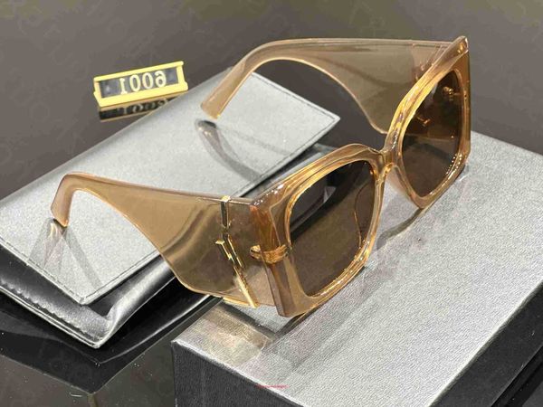 2023 new sunglasses for women glasses model 6001 designer men's and women's same style sunglasses with box uv protection 3rdl, White;black
2023 new sunglasses for women glasses model 6001 designer men's and women's same style sunglasses with box uv protection 3rdl, White;black