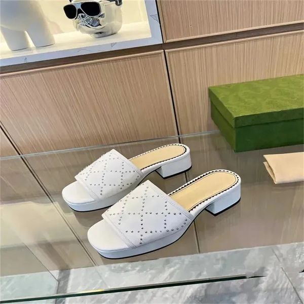 casual shoes designer slippers summer women's sandals square heel 2023, Black
casual shoes designer slippers summer women's sandals square heel 2023, Black